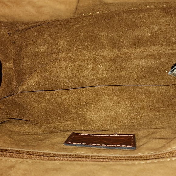 Patricia Nash Gray Floral Embossed Leather Crossbody - Picture 11 of 12